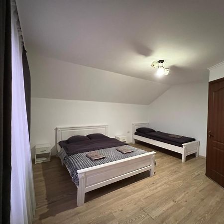 ラーゼシュチュナ Harmony Bed & Breakfast エクステリア 写真